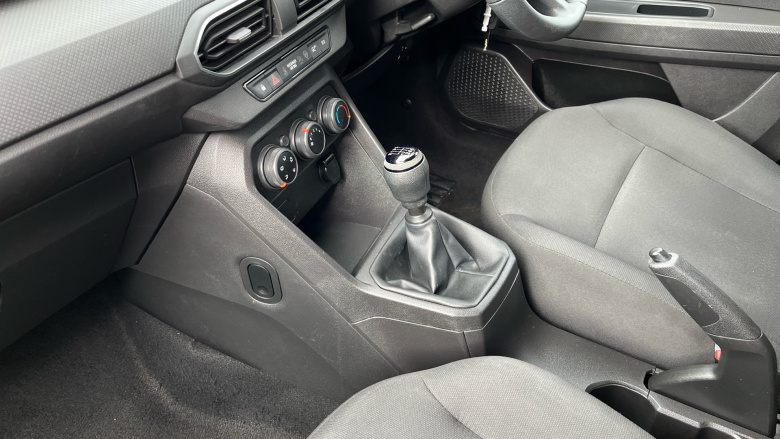 Dacia Sandero 1.0 TCe Essential 5dr Bi Fuel Hatchback